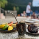 Julieta Nair Calvo Instagram - 🌴❤️ choclo en la playa directo al corazón