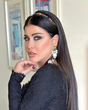 Jumana Murad Instagram - Stay tuned ❤️❤️❤️❤️