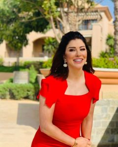 Jumana Murad Instagram - مسلسل #خيانه_عهد رمضان ٢٠٢٠ @youssra @halashihanew styled @maigalal dress @roland_mouret Jewelry @cartier @chanelofficial @suetii
