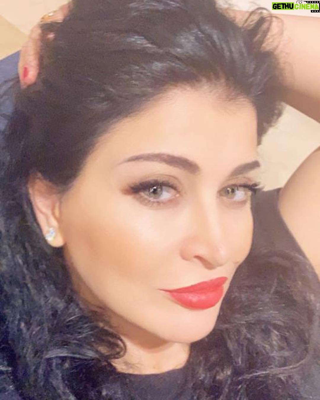 Jumana Murad Instagram - من يفتقد الجمال في داخله سيعجز عن رؤيته في الأخرين كن روحآ جميلة تنشر الحب أينما ذهبت 💗
