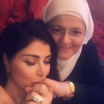 Jumana Murad Instagram – كل عام وانتي بالف خير يا أمي الله يخليلي إياكي و يطول بعمرك ويديم عليكي صحتك يا حبيبتي 🙏🏻🙏🏻🙏🏻❤❤❤❤كل عام وكل امهات العالم بالف خير ❤❤❤❤❤️#عيد_الأم