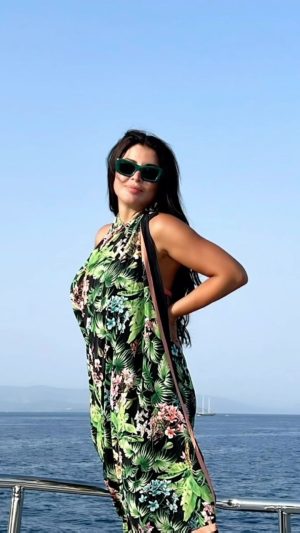 Jumana Murad Instagram - Summer Vibes 💚💚💚💚 #بلبطه_حسين_الجسمي  Editing by @ahmedsamirelgebaly 💚