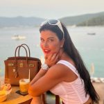Jumana Murad Instagram - In love with the sea ❤️ , who r u in love with 😉