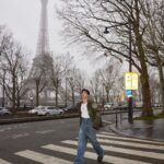 Jumpol Adulkittiporn Instagram – Paris in the rain #LOEWE
#LOEWEFW24