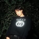 Jun Instagram - 有朋远方，寻迹安可拉红 #GucciAncora