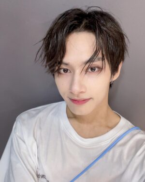 Jun Instagram - 첫번재 날🔚내일도 같이 즐겨요 😆！！！