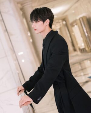 Jun Instagram - 여러분이 주신 사랑❤️덕분에 제가 이렇게 한걸음 한걸음씩 성장할 수 있습니다😆미래는 아직 아주 길기 때문에~앞으로 더 열심히 하겠습니다!!!💪⛽️