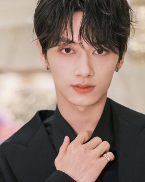 Jun Instagram - 여러분이 주신 사랑❤️덕분에 제가 이렇게 한걸음 한걸음씩 성장할 수 있습니다😆미래는 아직 아주 길기 때문에~앞으로 더 열심히 하겠습니다!!!💪⛽️