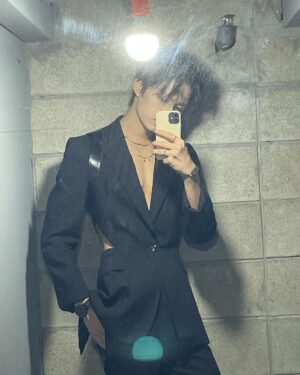 Jun Instagram - 🤵