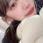 Jun Amaki Instagram - ずーっと血色欲しいな〜と 思ってた唇💋のアートメイクを 大好きなお友達の @uraaya___artmake に やってもらいました！ あやちゃんがナチュラルに好みの形に 可愛くて入れてくれたの❤️💋 もう、本間にもっと早くやってれば良かったと。。 サウナ上がりに何も塗らなくても可愛い唇手に入れました。 ちなみに写真の唇はワセリンしか塗ってないです！ 麻酔してくれるから痛みも余裕で耐えれました。 これは人に勧めれる！と思って今度ママも お願いします🎀 凄腕アートメイク師だから、、 予約取れなくなる前にぜひ💋👼🏻
