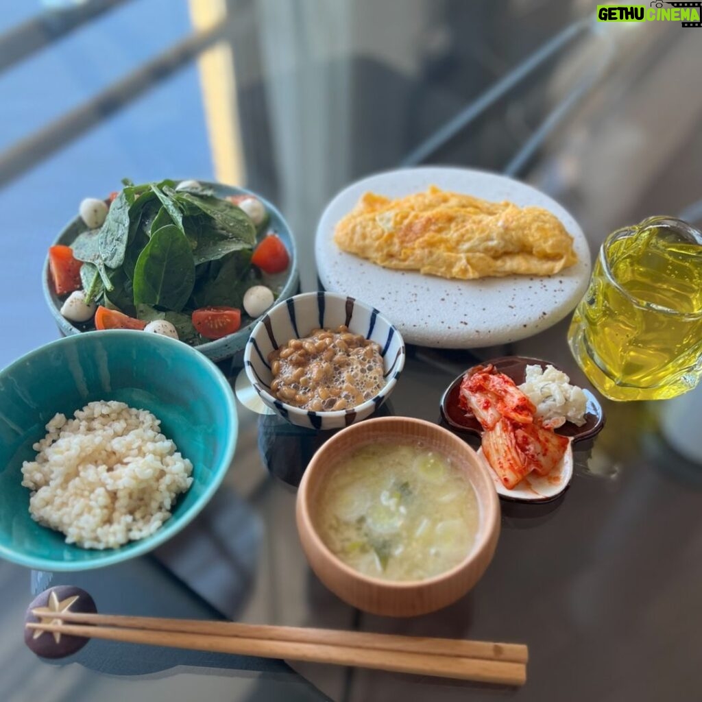 Jun Amaki Instagram - 🥗🍚🥚💛🧡 質素なお昼ご飯です◎ #天木ごはん