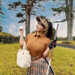 Jun Amaki Instagram - ⛳️👚👟 ゴルフウェア @mirror9golf 🩷 #天木ゴルフ #golf #ゴルフ #ゴルフウェア #曇ってたから空加工しました