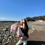Jun Amaki Instagram - 病み上がりすっぴん温泉旅♨️ ほぼ手ぶら旅行です。 せっかくのお部屋食なのにそんなに食べれなくて悲し。 朝から晩まで温泉入ってます。幸せこれね。 📷　@fuminasuzuki ふみ奈お付き合いありがとう♨️