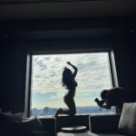 Jun Amaki Instagram - 週刊ポスト🩷もうみてくれましたか?? 　 🤍🤍お知らせ🤍🤍 発売中📘 5冊目写真集『SSS(トリプルエス)』徳間書店 13枚目DVD『絶対的二次元恋愛』 『グラドル名鑑2024』 『EX MAX!』 『週刊ポスト』撮り下ろしグラビア 『週刊大衆』表紙 発売予定📕 出演📺 レギュラー冠番組 毎週水曜日21:30〜KBS京都ラジオ 『世界の天木とESG』 ドラマ📺 4月25日release 『日本統一』〜外伝中島組〜 ヒロイン沖野沙綾役 イベント🌍 映画🎞 【夢叶えるサウナ】メインキャスト 【Love Will Tear Us Apart】 【Regular posting🖤】 Jun Amaki EC site ＼ ｊｕn ａｍａｋi OFFICIAL SITE ／ Original goods on sale.👗💕 From the highlight link :)🔖🧷 #天木じゅん #junamaki #天木纯 #グラビア #gravure #我是天木纯 #二次元ボディ #天乳
