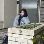 Jung Chae-yeon Instagram - @style_onandon 과 함께해 유난히 따듯했던 어느 날💙 (에어건 참 시원하군.)