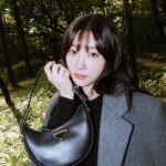 Jung Chae-yeon Instagram - 🌳🍀🌾🖤 #PradaArque #PradaFW23 #ad