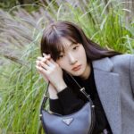 Jung Chae-yeon Instagram - 🌳🍀🌾🖤 #PradaArque #PradaFW23 #ad