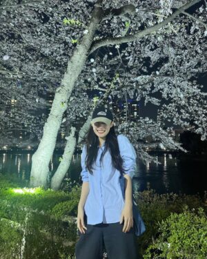 Jung Chae-yeon Instagram - 조오금 지난사진들 🫣
