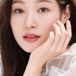 Jung Chae-yeon Instagram - @esteelauderkr❤️💖🤍 #광고 #뉴트리셔스 #에스티로더 🫶🏻