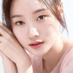 Jung Chae-yeon Instagram - Nutritious💖Esteelauder🤍