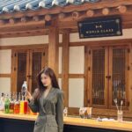 Jung Chae-yeon Instagram - 💙World Class Korea 2023 조니워커블루로 ‘한국의 사계절’을 담은 칵테일들과 함께 멋진 경연도 본 바람좋고 햇살 좋았던 날☀️ #디아지오 #월드클래스 #월드클래스바텐더 #칵테일