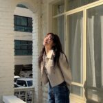 Jung Chae-yeon Instagram - ☀️