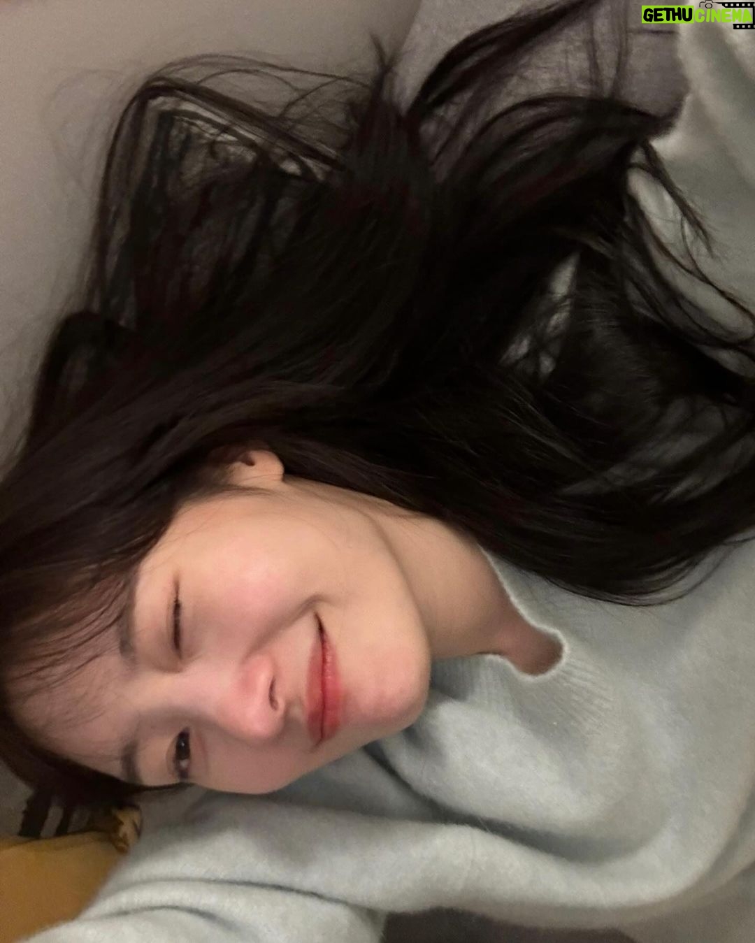 Jung Chae-yeon Instagram - 사진첩탈탈 얼굴모음zip.