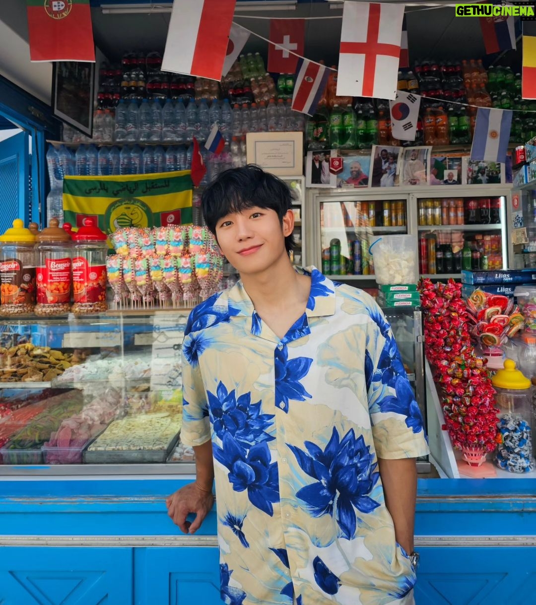 Jung Hae-in - 1.2 Million Likes -