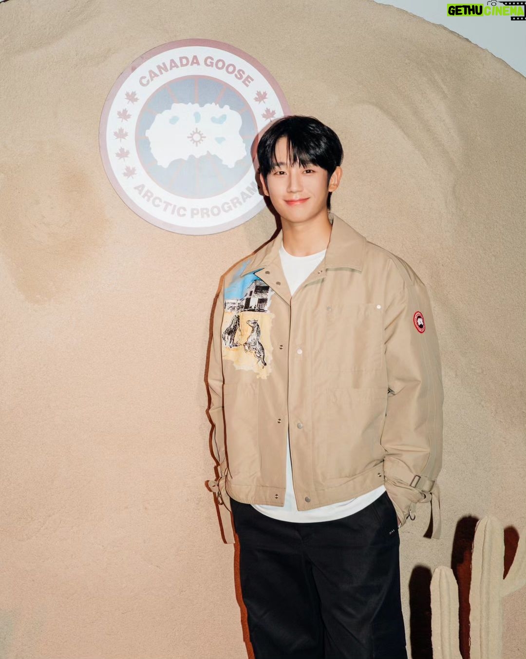 Jung Hae-in Instagram - #AD #CanadaGooseKR #LiveInTheOpen #캐나다구스