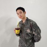 Jung Hae-in Instagram - 나는 아아
