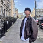 Jung Hae-in Instagram - 배우는 여행중 Scotland 같이 떠나요 😎 잠시후 11시50분 JTBC 에서