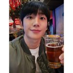 Jung Hae-in Instagram - 🍺🏔🚵‍♂️🍺