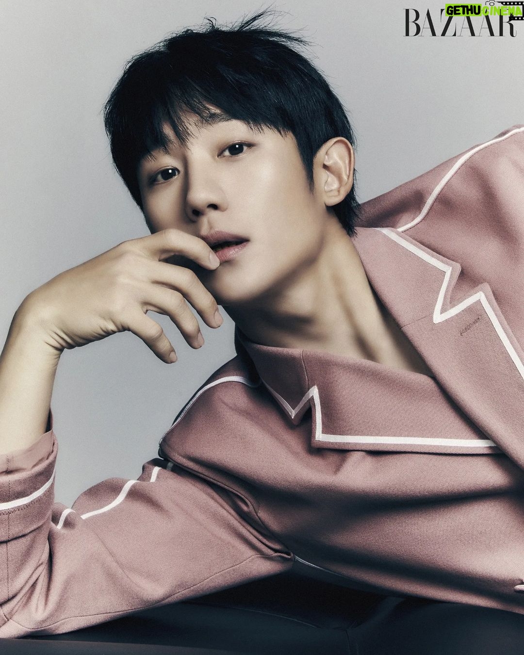 Jung Hae-in - 1.1 Million Likes - @bazaarthailand @dior