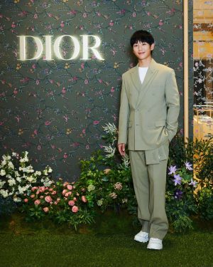Jung Hae-in Instagram - @DIOR #DIOR #Summer23