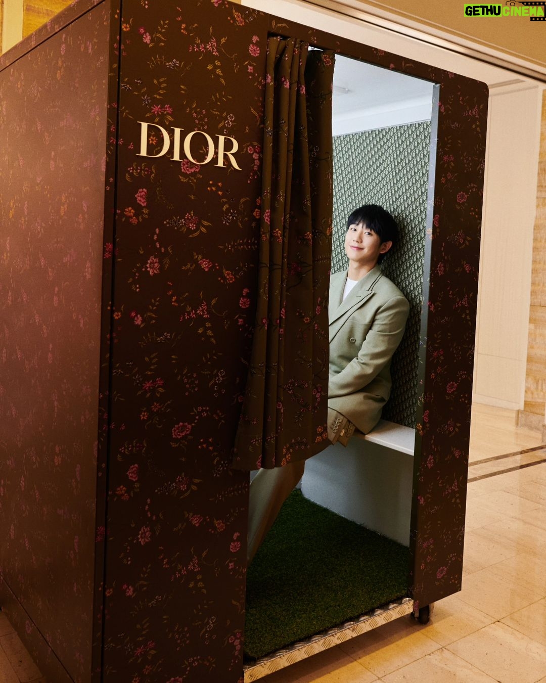 Jung Hae-in - 1.3 Million Likes - @DIOR #DIOR #Summer23