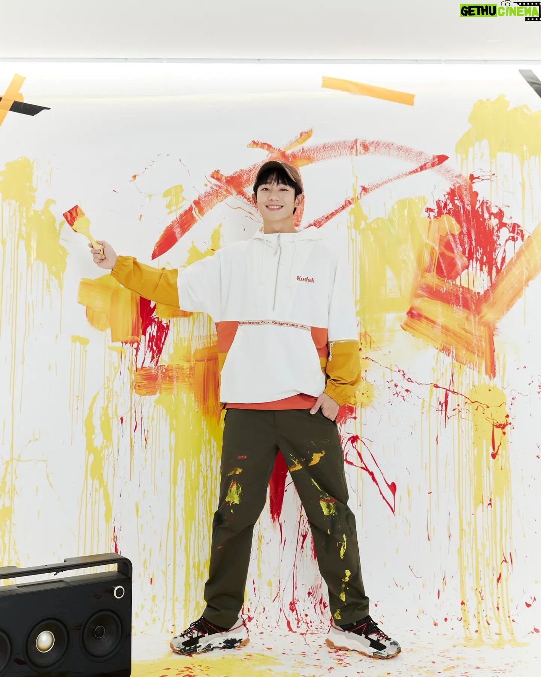 Jung Hae-in - 1.3 Million Likes - A