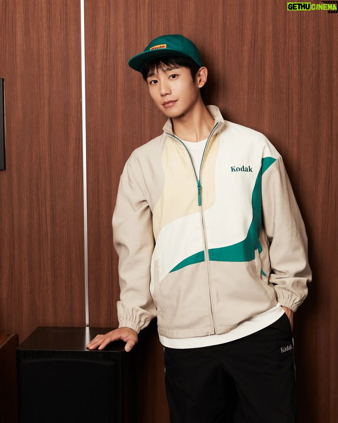 Jung Hae-in - 1.3 Million Likes - A