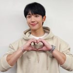 Jung Hae-in Instagram - 해이니즈 함께 해줘서 고맙습니다 또 만나요 ♥️