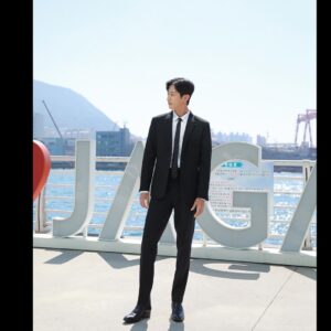 Jung Jin-young Instagram - 😄😄
#진영