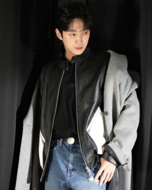 Jung Jin-young Instagram - 내일 만나요 여러분 ! 조심히 오세요^^!
#진영