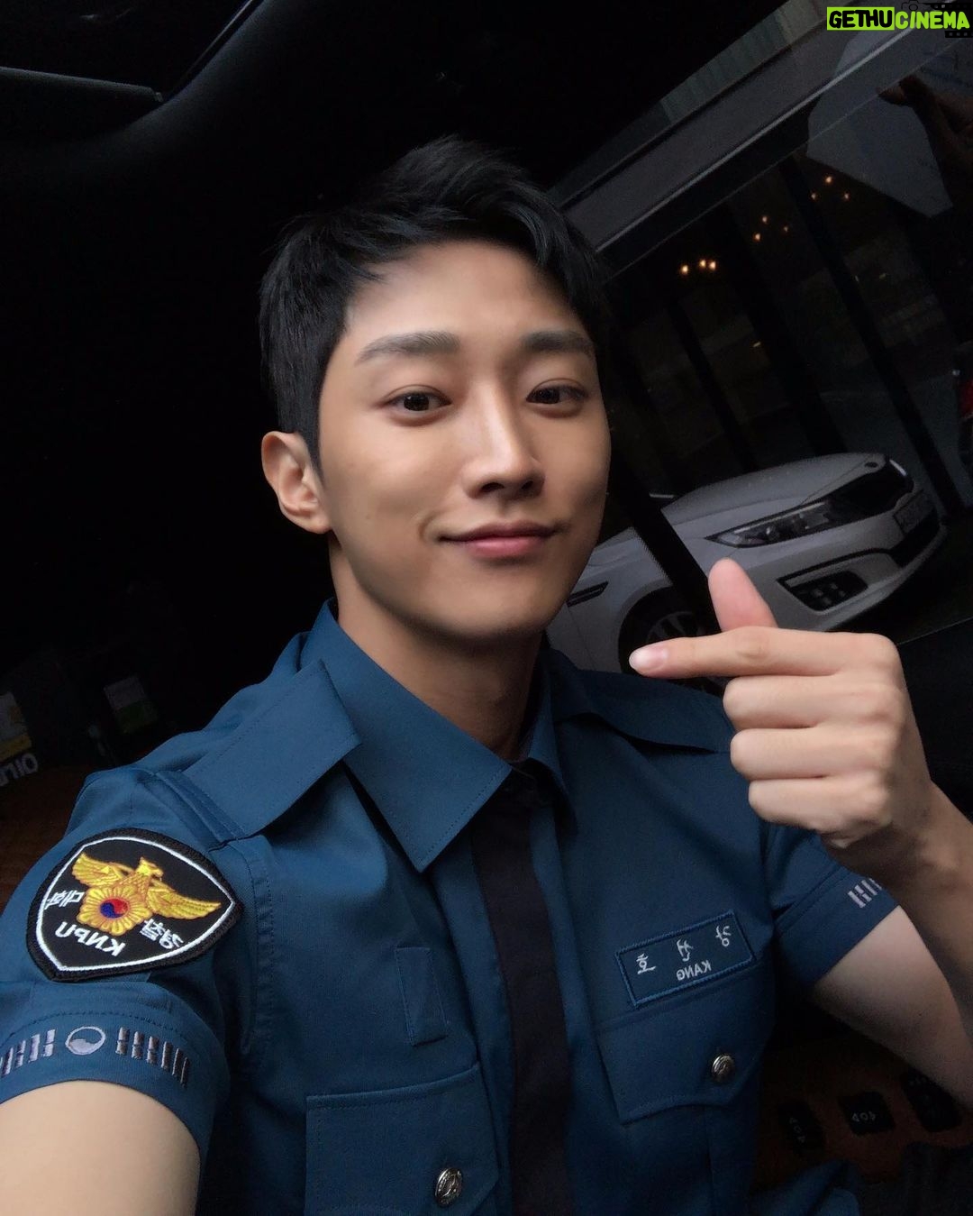 Jung Jin-young - 269.3K Likes - 오늘도 경찰수업 본방사수!!
🔥🔥🔥 월화 pm 9:30 kbs2
#경찰수업 #진영 #kbs2