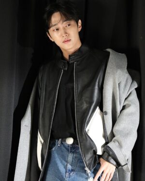 Jung Jin-young Instagram - 내일 만나요 여러분 ! 조심히 오세요^^!
#진영
