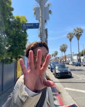 Jung Kyung-ho Instagram - 👋🏼