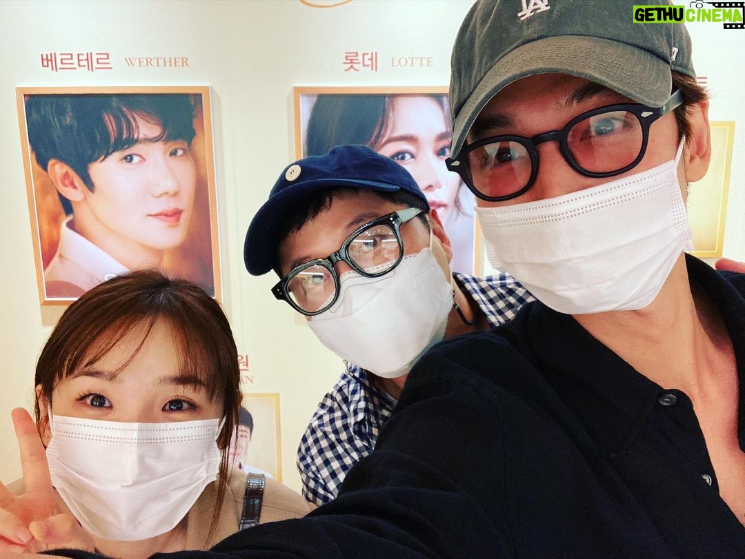 Jung Kyung-ho Instagram - 고생햇어 정원아🤗🤗🤗#베르테르 ❤️