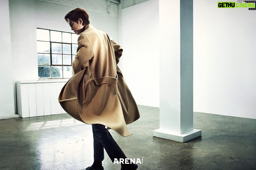Jung Kyung-ho Instagram - dkny😲😲😲❤️👍🏻 @arenakorea #DKNY #ARENAKOREA#광고