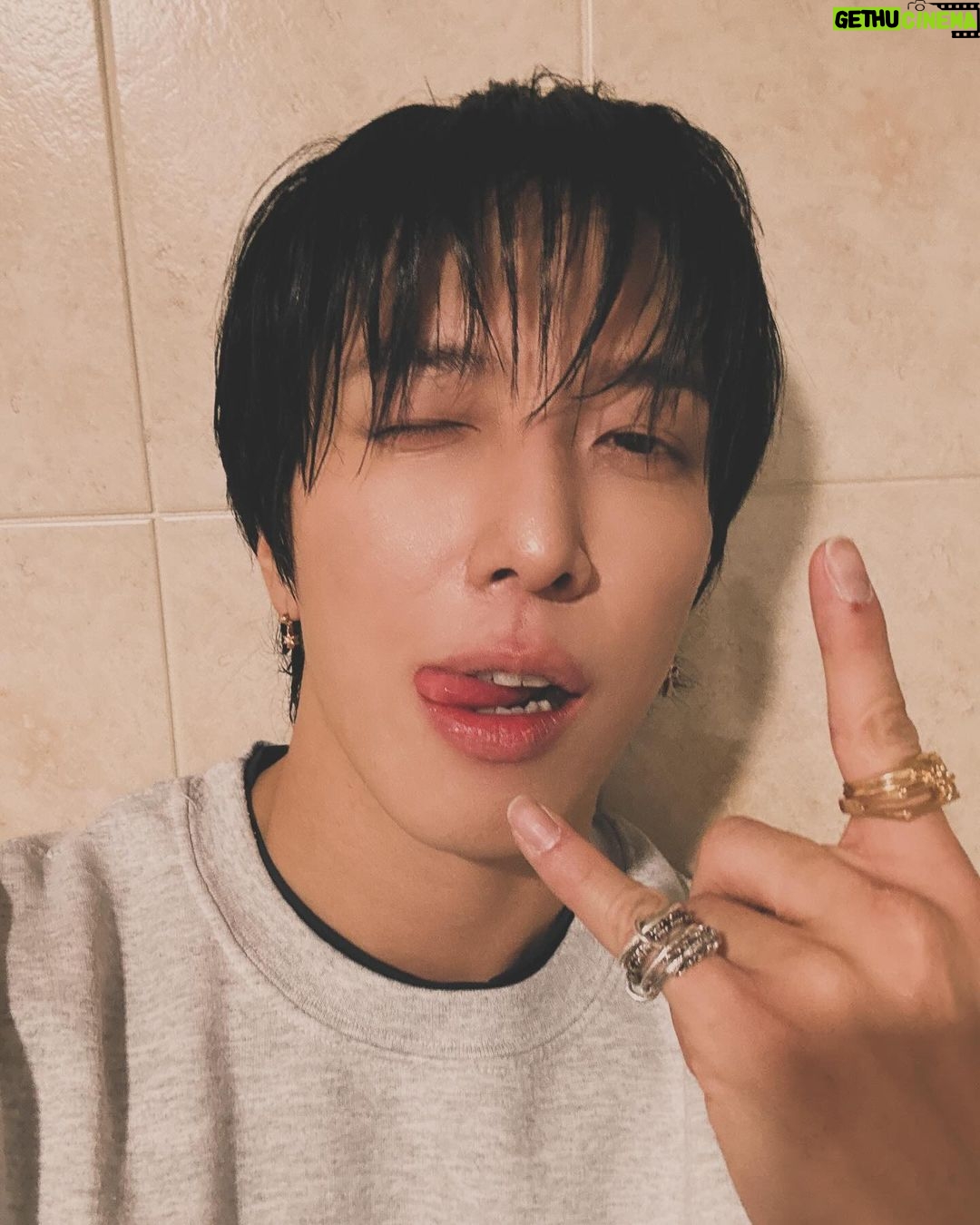 Jung Yong-hwa Instagram - 2023 recap 마지막. 행복했어요 함께여서🫶