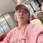 Jung Yong-hwa Instagram - 행복하고 풍요로운 명절 보내세요 🩷🫸💜 내일 요코하마도 화이팅! 3/1,2 서울 Your City 콘서트에서도 만나요 🖤
