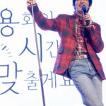 Jung Yong-hwa Instagram - 너무나 행복하고 즐거웠던 🤍 표정 하나하나 다~~ 보여서 너무 좋았어요🤚 그리고 몰래 혼잣말 하는 것도 다 들려서 재밌었어요🤣🤣 올해의 크리스마스를 함께 보내주셔서 감사해요🤍🎄 나만 즐거운거 이니지? 🤣🤣 본인 사진 찾아가셔요~~~😙😙 그리고 Merry Christmas🎄❤️