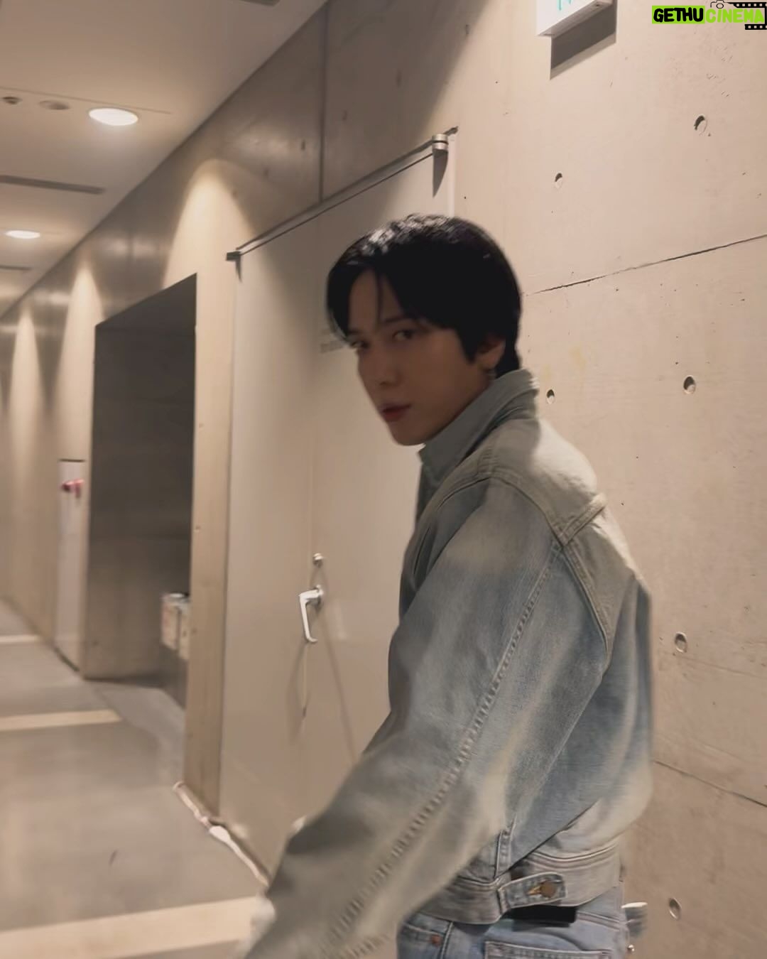 Jung Yong-hwa Instagram - あつかった!🫠 熱いいいい熱いいい🫠🔥🔥 最高だよおおおお🥹今日はみながWIN😱 じゃ、、、明日はもっと頑張りまーーーす🫡🫶 Makuhari Messe
