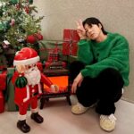 Jung Yun-ho Instagram - 🎄메리크리스마스🎅🏻